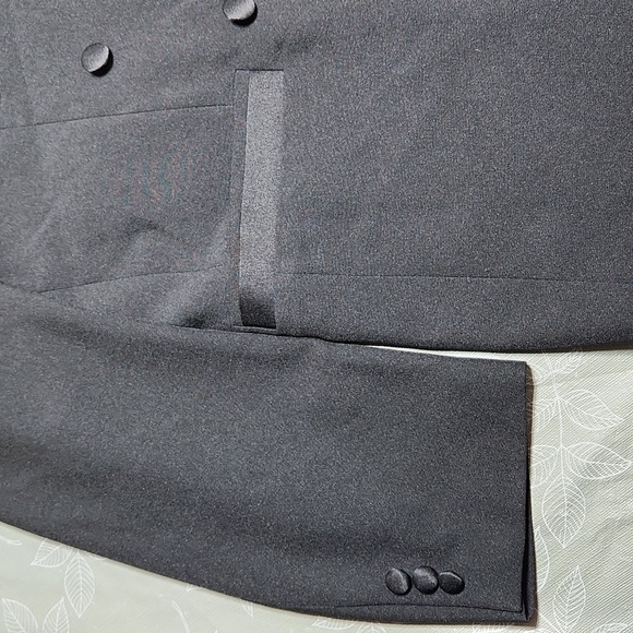 Noir Formal Jacket - Picture 5 of 13